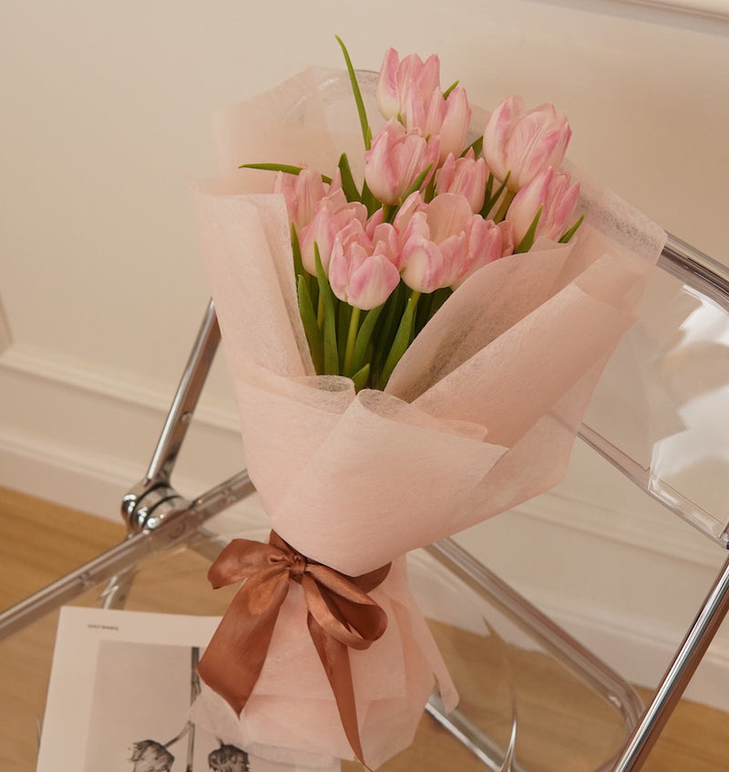Cheerful Love Bouquet (Pink Tulips)