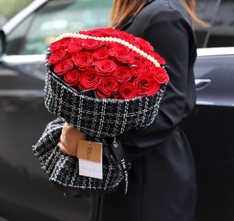 Chanelle Bouquet (Soap Flower) delivery in KL & Selangor